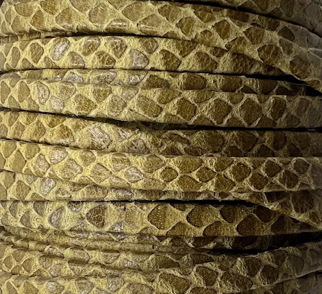 Cuir Chèvre - Motif Serpent - 5mm - Kaki
