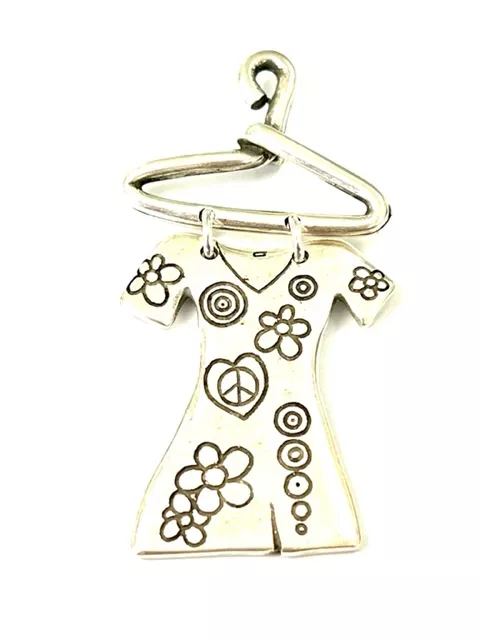 Pendant  ROBE AVEC CINTRE