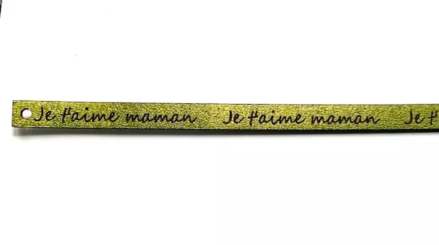 Cuir laser je t'aime maman 5mm Pour FETE DES MERES - Vert métallisé