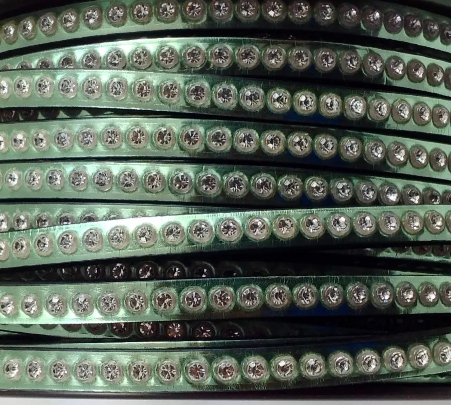 Cuir metalisé aves swarovski - Vert métallisé