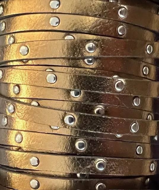 Cuir de veau clouté 5mm-NOUVELLES COULEURS - Bronze