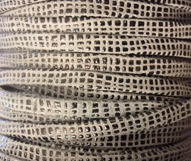 cuir 5 mm motif écossais ton sur ton - Gris