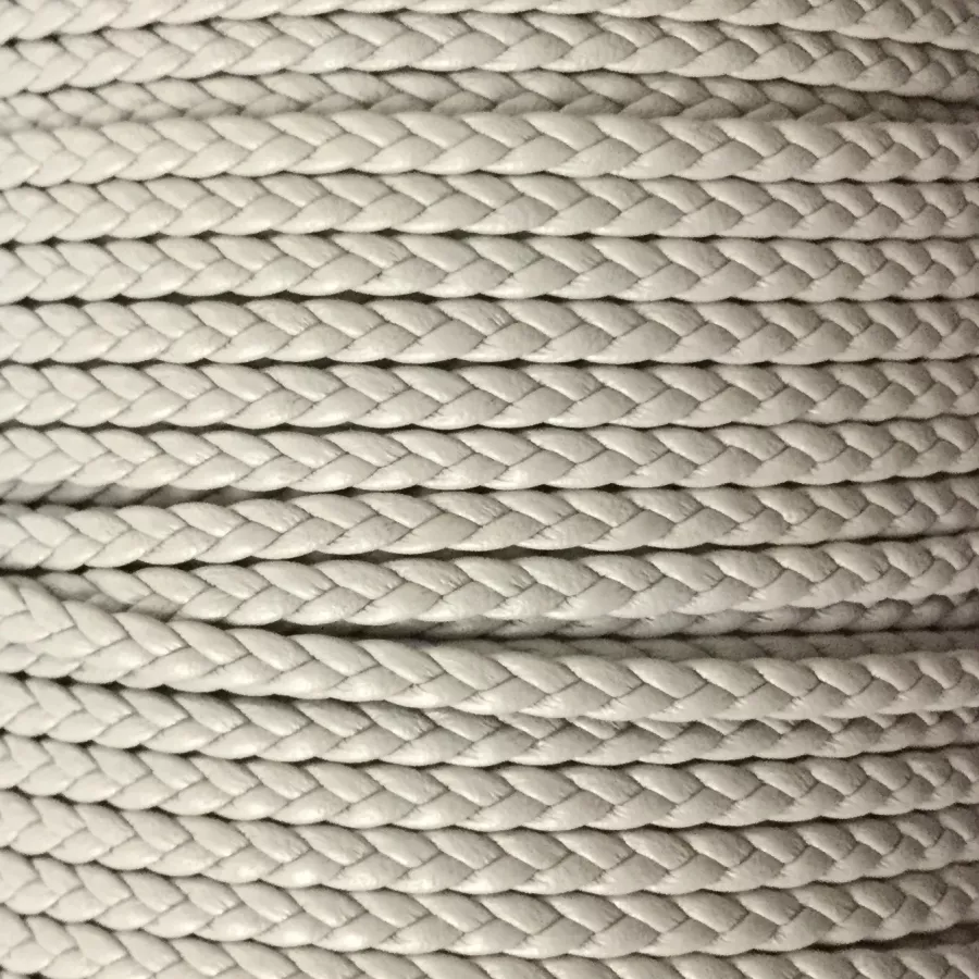 Cuir d'agneau tressé 3mm-qualité joallerie-NOUVELLES COULEURS - Gris clair