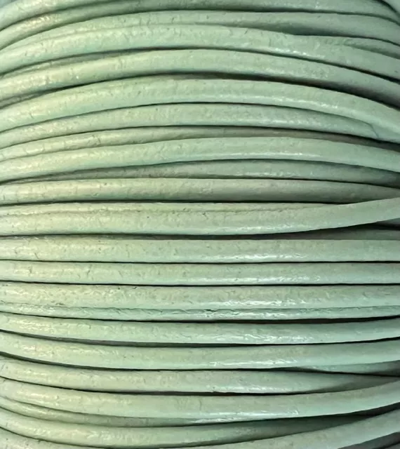 Cuir rond 2 mm couleurs pastel et métallisées - Vert d'eau