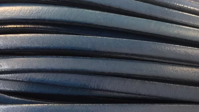 CUIR DE VEAU 5MM ITALIEN - nouvelles couleurs  - Bleu roi