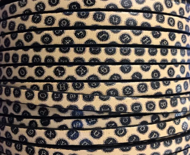 Cuir de veau imprimé; nouveaux modèles - Beige