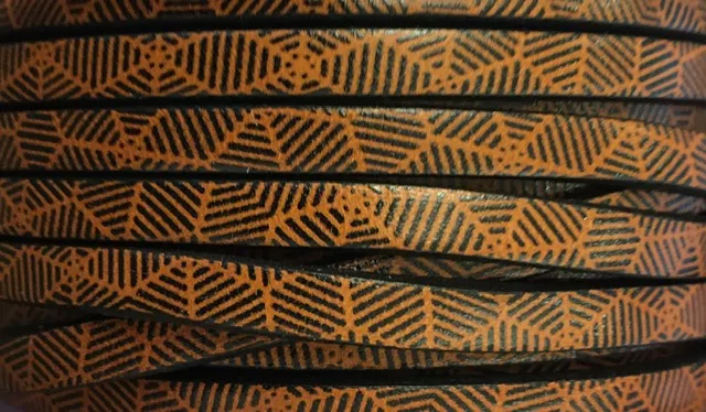 Cuir de veau imprimé; nouveaux modèles - Marron