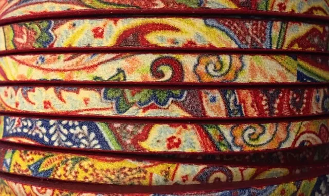 Cuir de veau imprimé; nouveaux modèles - MULTICOULEUR