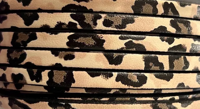 CUIRS DE VEAU IMPRIMES EN 5MM - Léopard