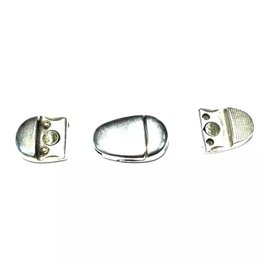 Fermoir aimanté forme ovale lisse 10mm - Argent antique