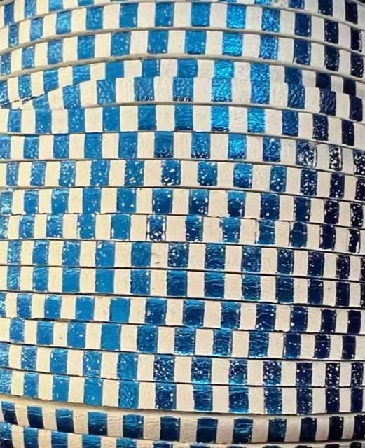 cuir de veau 3mm avec rayure - Bleu métallisé