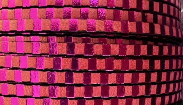 cuir de veau 3mm avec rayure - Fuchsia métallisé