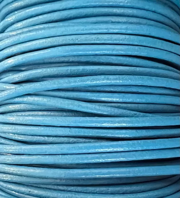 Cuir rond 2 mm couleurs pastel et métallisées - Bleu azur