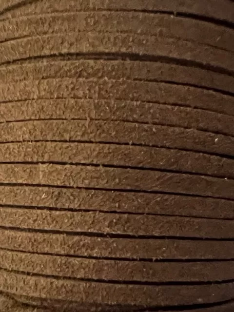 Suède Végan 3.5mm de largeur idéal pour sautoir - Marron foncé