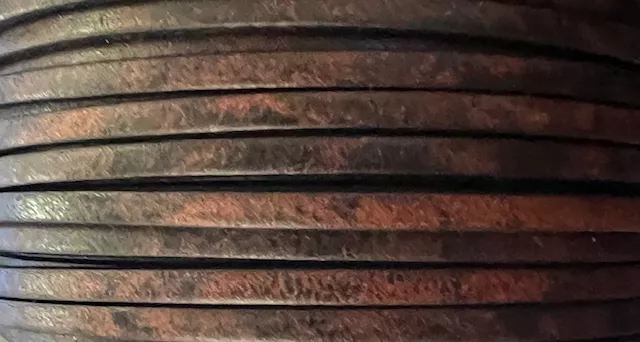 cuir de veau 3 mm vintage-NOUVELLES COULEURS - Bordeaux moutarde