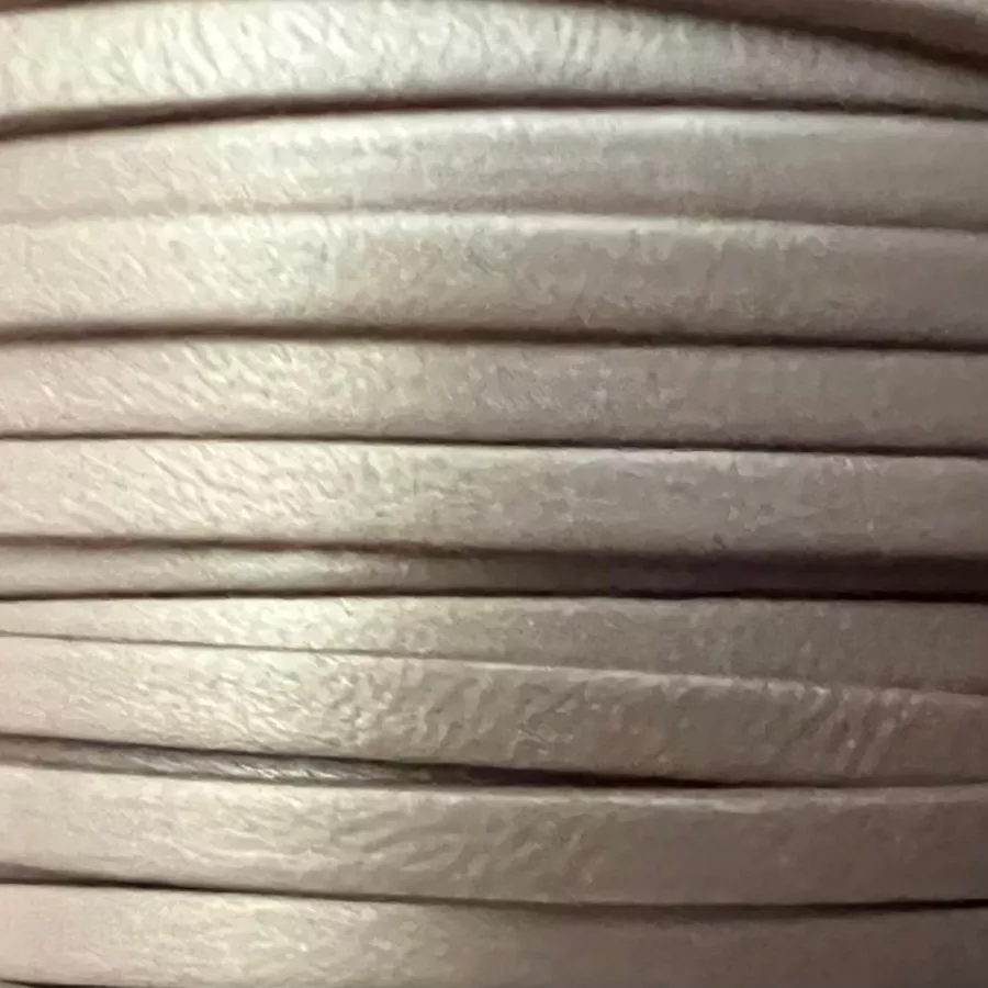 cuir de veau 3mm nacré - nude