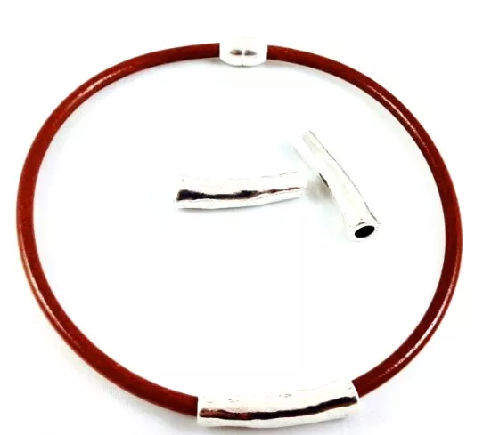 2 Passants NOUILLES  en étain pour 5 mm cuir rond en argent vif