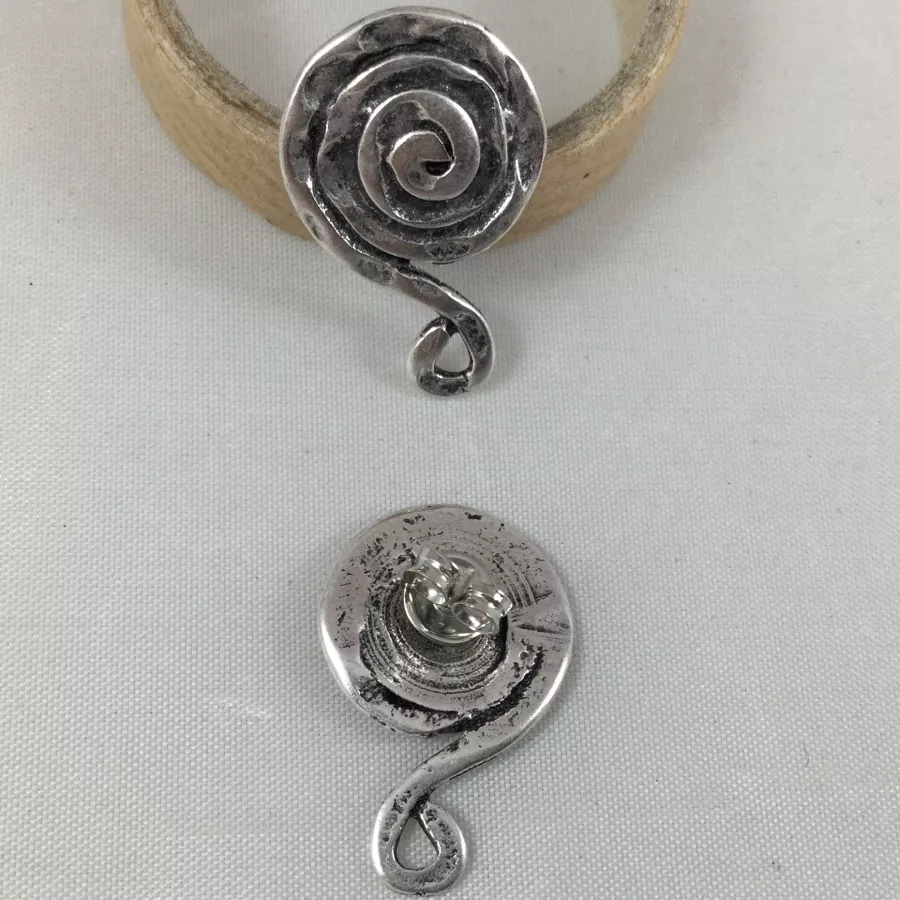 10 Boucles d'oreilles spiral martelé