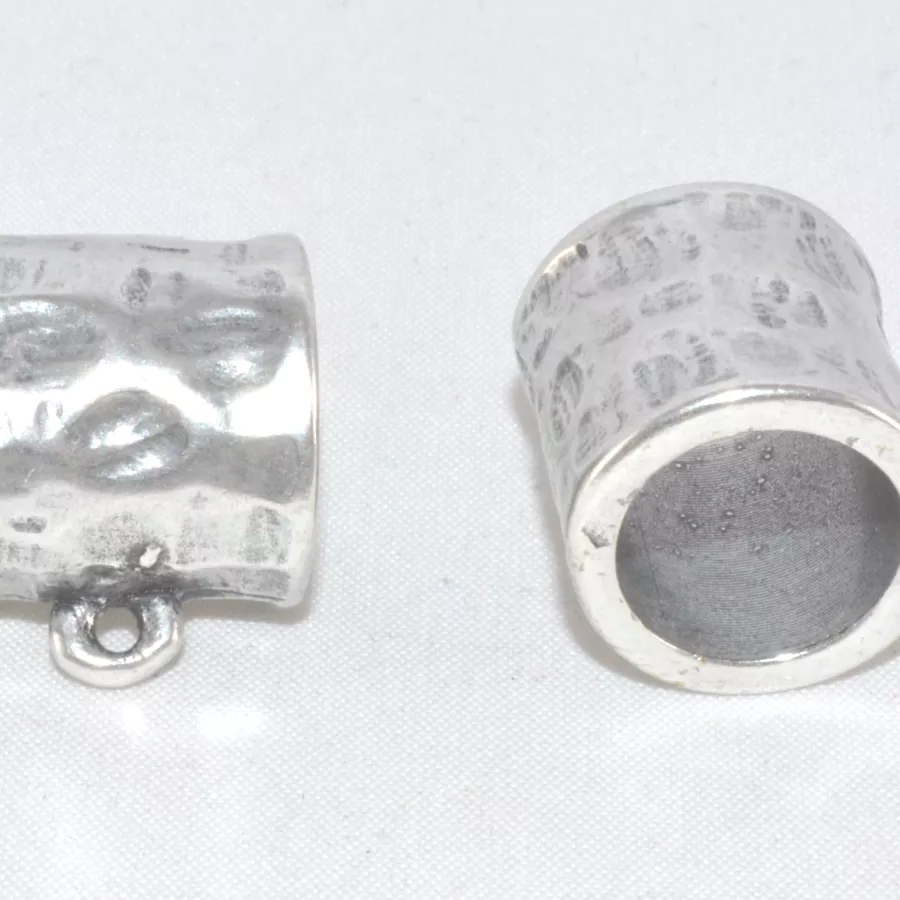 Accroche breloque 12mm de diamètre pour foulards etc    