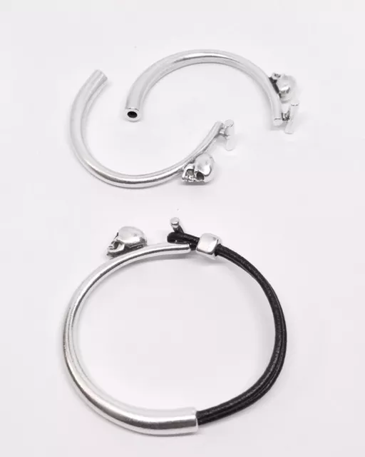 Bracelet demi-jonc avec tête de mort