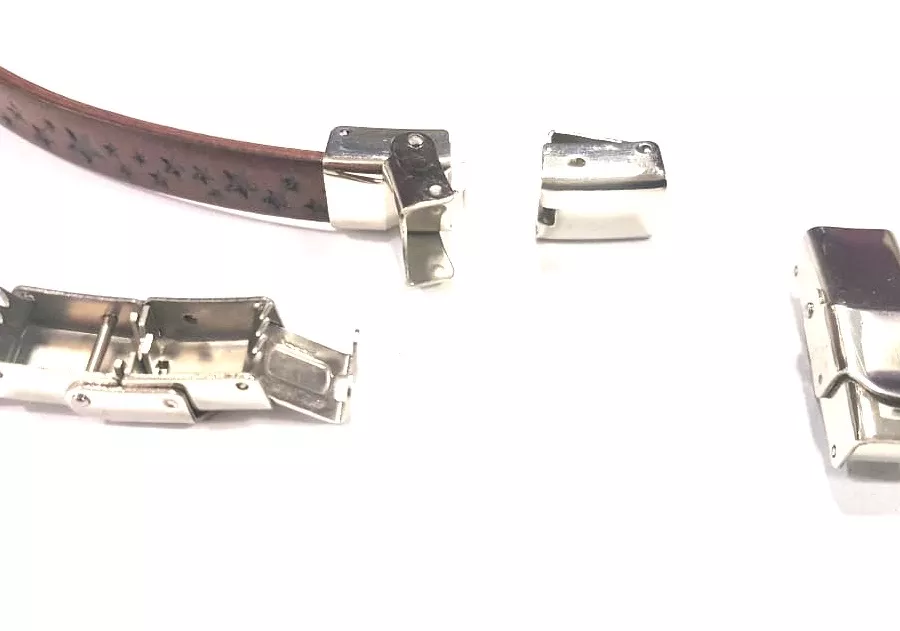 Fermoir en ACIER à clips ajustable 8x3mm