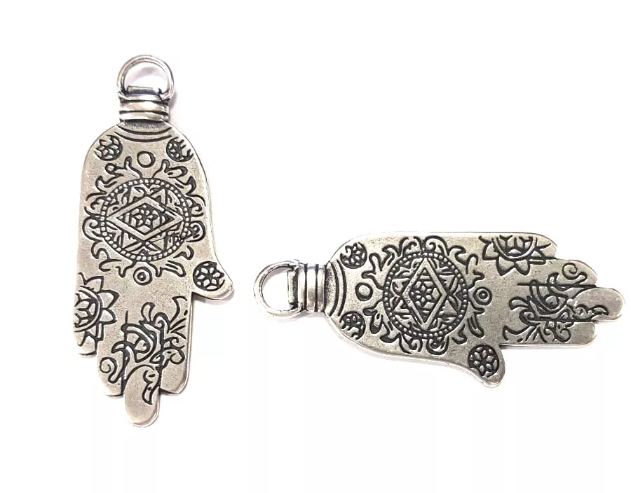 Pendant main de Fatma stylisée