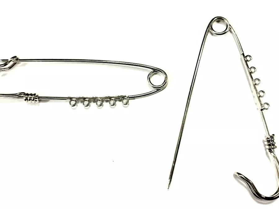 Epingles en laiton avec anneaux