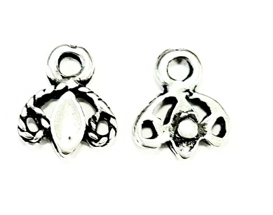 Pendant motif abstrait