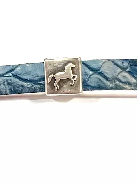 Passant cheval en relief pour cuir 10mm