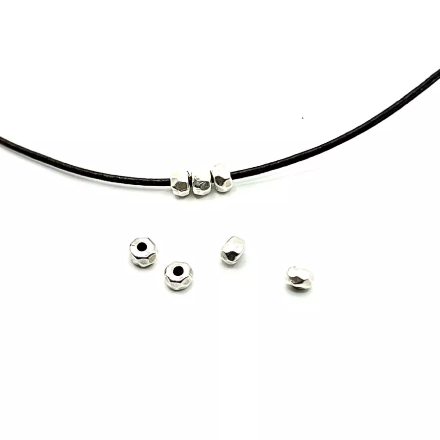 Perle facetté 3.1mm de diamètre