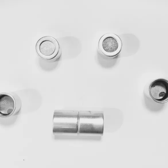 Fermoir aimanté en laiton 8mm