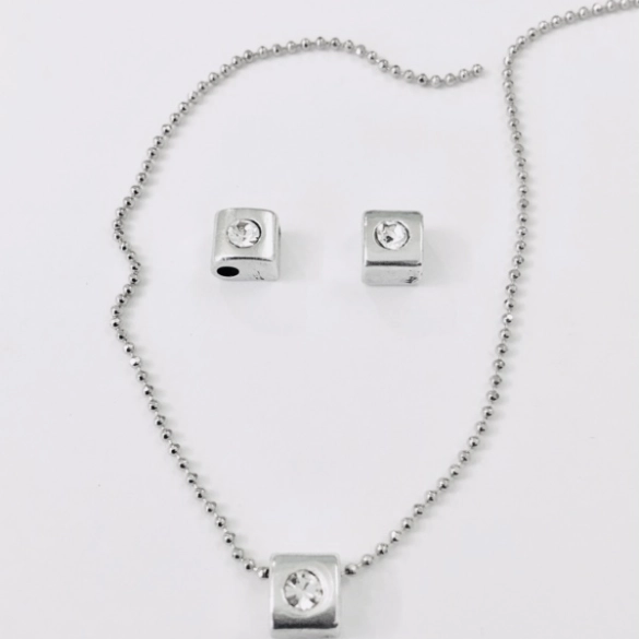 Chaîne bille très fine diamanté, 0.6 mm