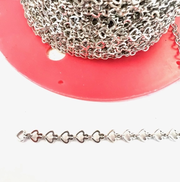 Chaine en laiton plaquée 10 microns en France motif PIQUE