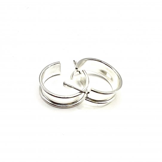 B.O � clous en demi jonc laiton plaqu� argent vif avec tige en acier