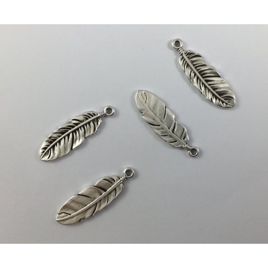 10 Large Plumes pendants