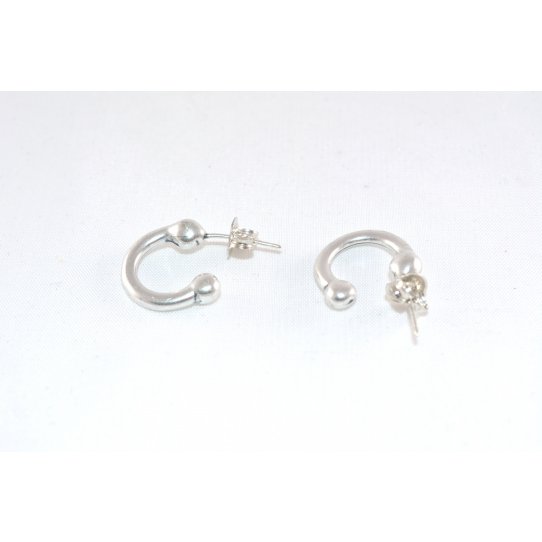 Boucles d'oreille demi- crole plaqu argent