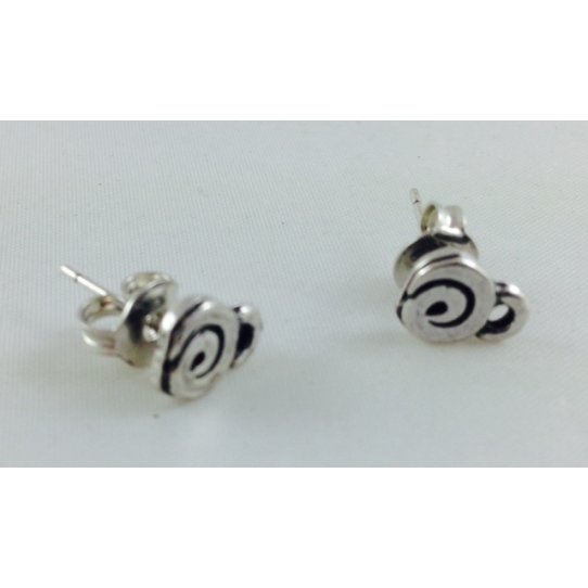 Boucles d'oreilles  clous 