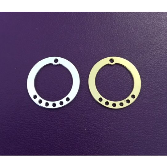 Cercle plat en laiton avec 7 trous-pour boucles d'oreilles