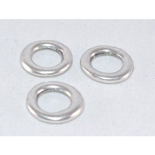 Closed rings