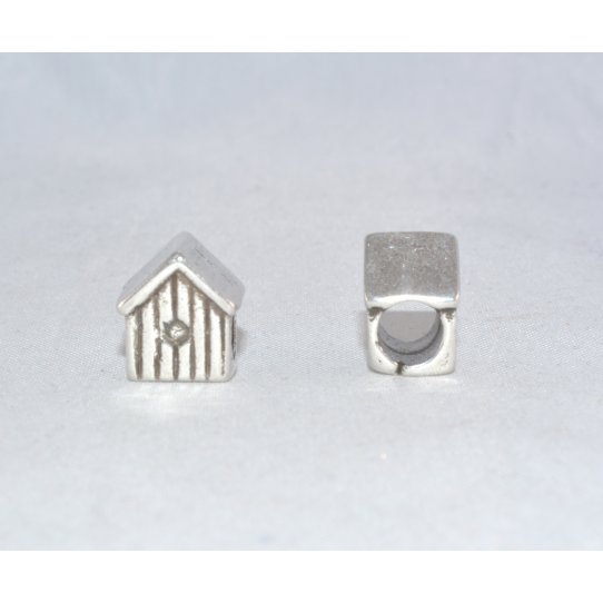 House loop hole : 4.60mm