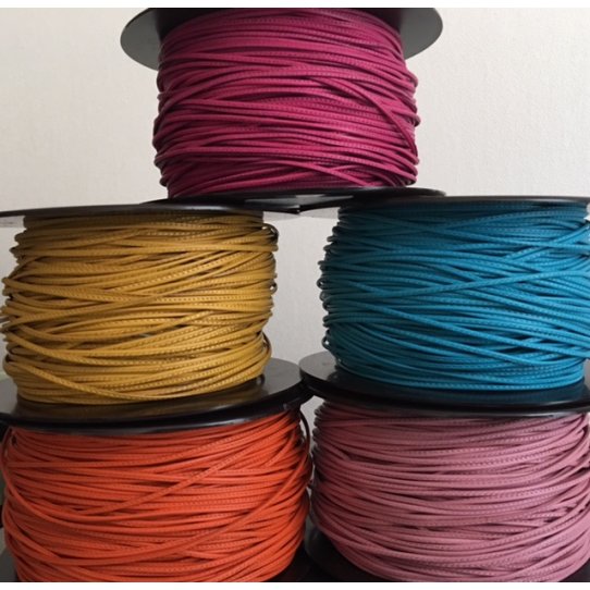 L599 Cuir cousu 1.5mm-43 COULEURS