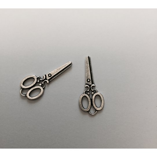 Pendant - scissors