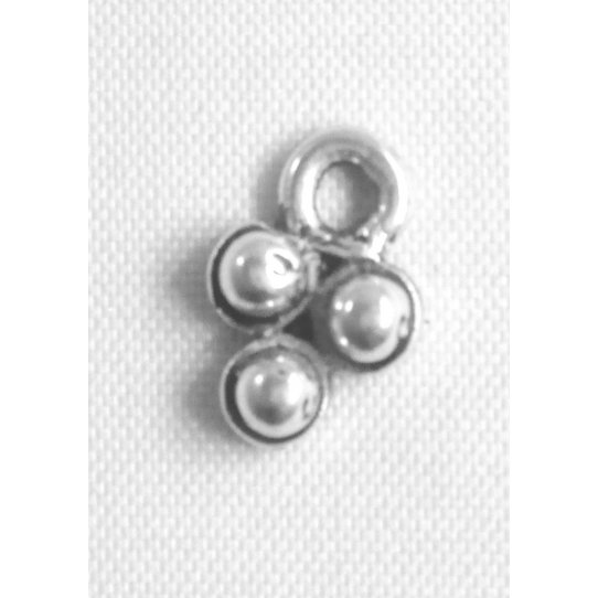 Petit grappe en pendant 11 x 7.5mm